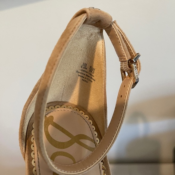 Sam Edelman Tan Suede Heel - Picture 4 of 11